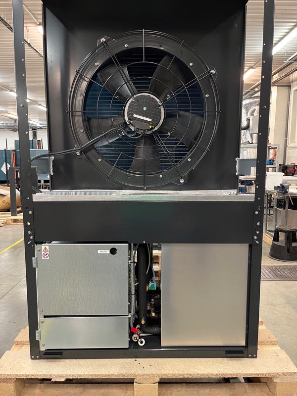 Internal components of a heat pump