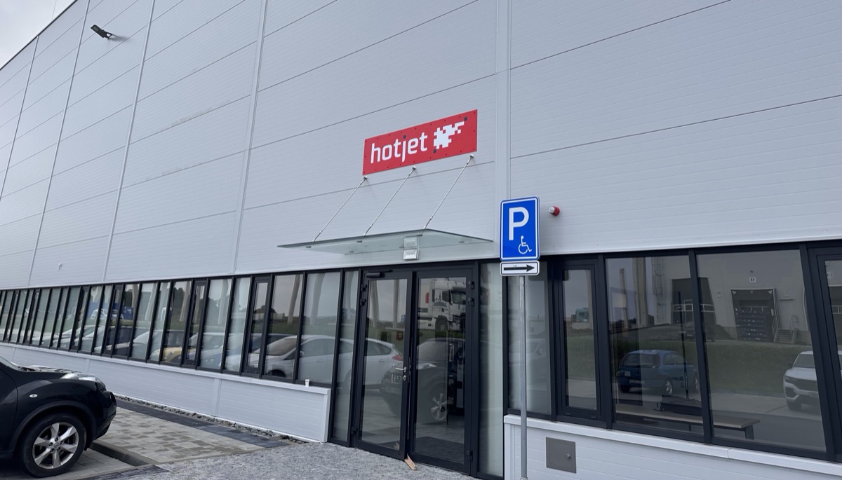 Sídlo HOTJET – vstup do výrobního areálu
